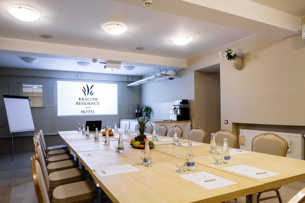 Kracow Aparthotel 3*