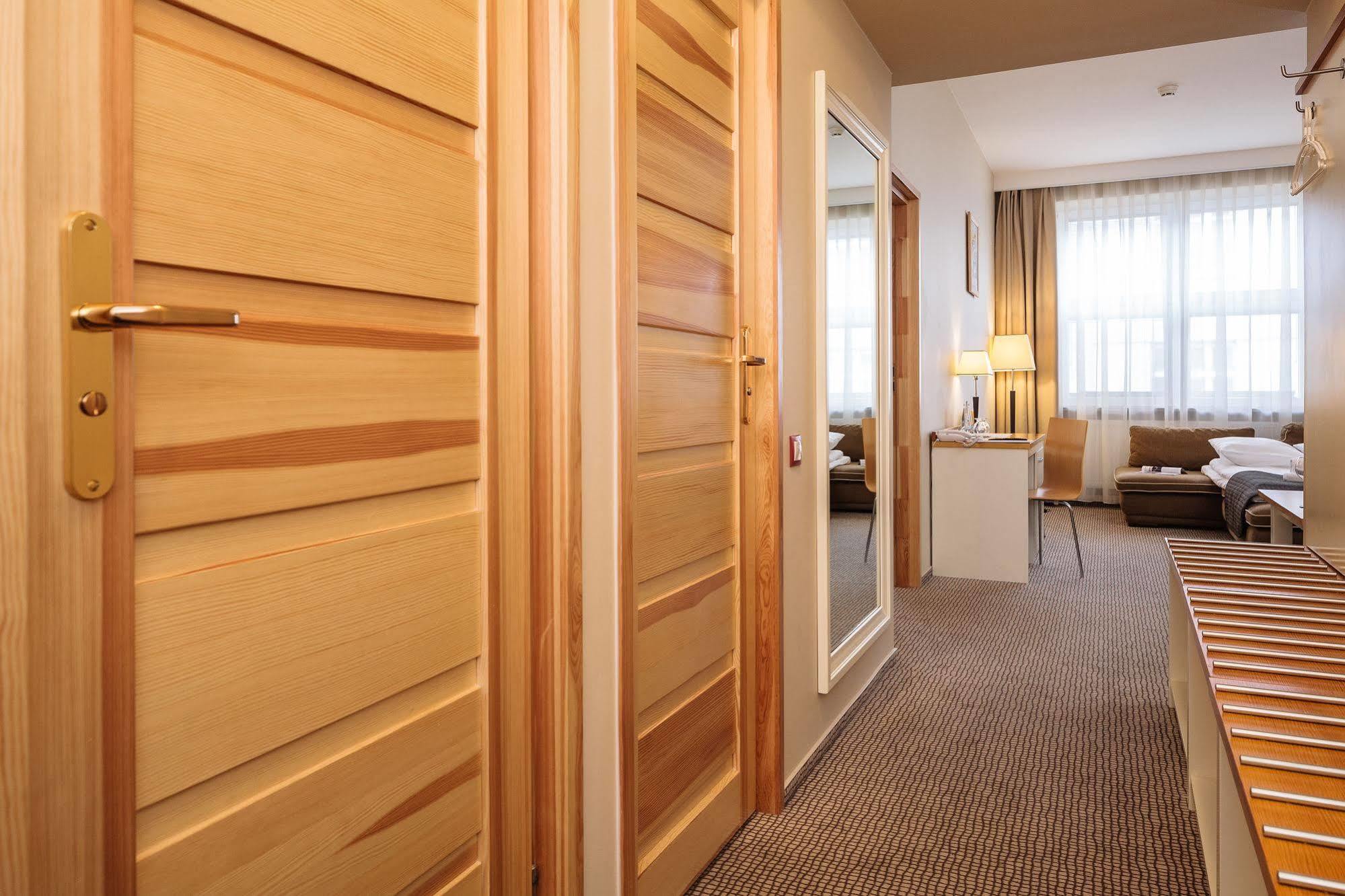 Kracow Aparthotel