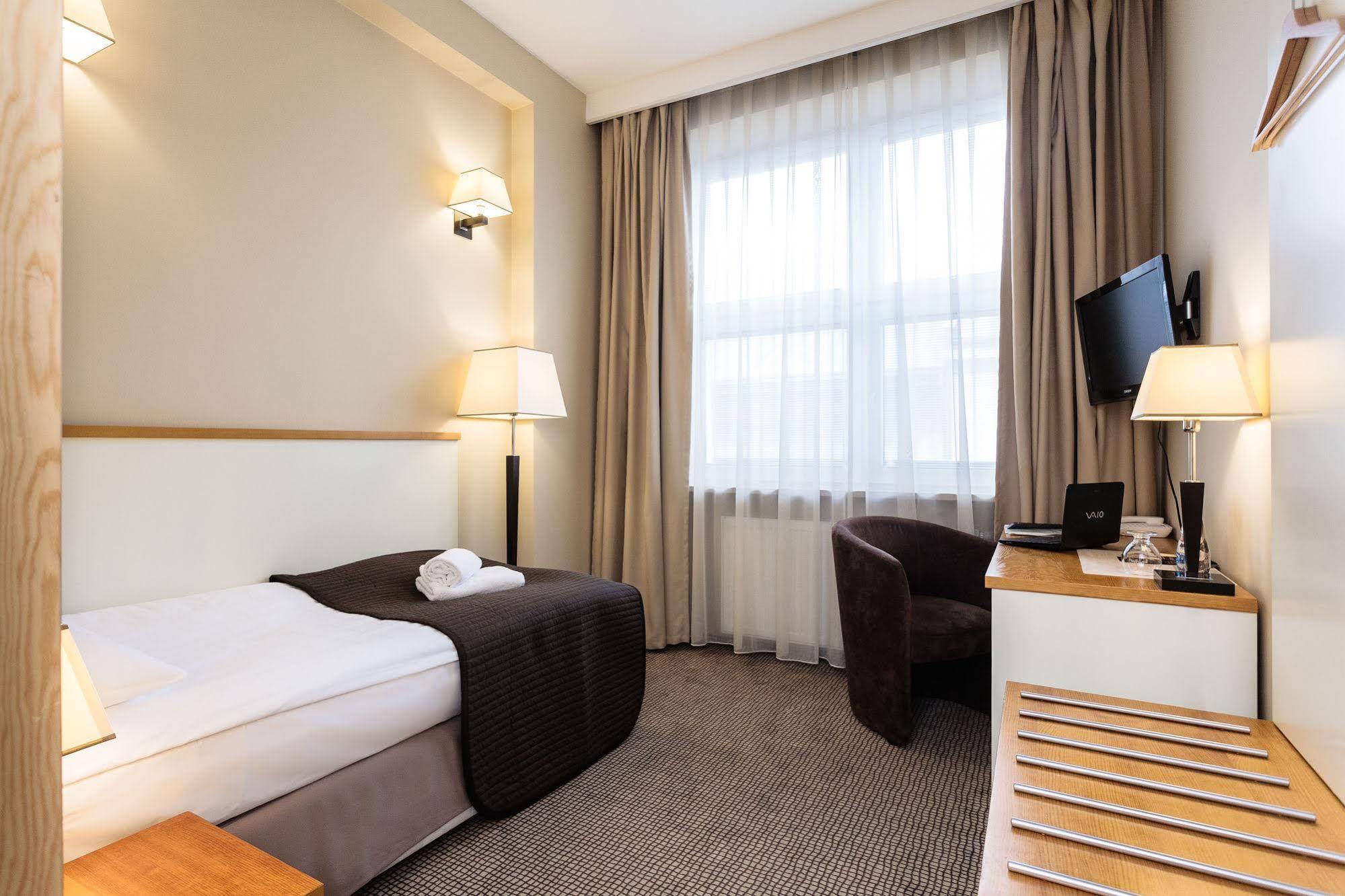 Kracow Aparthotel 3*
